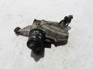  Priekinio stiklo valytuvų mechanizmas 