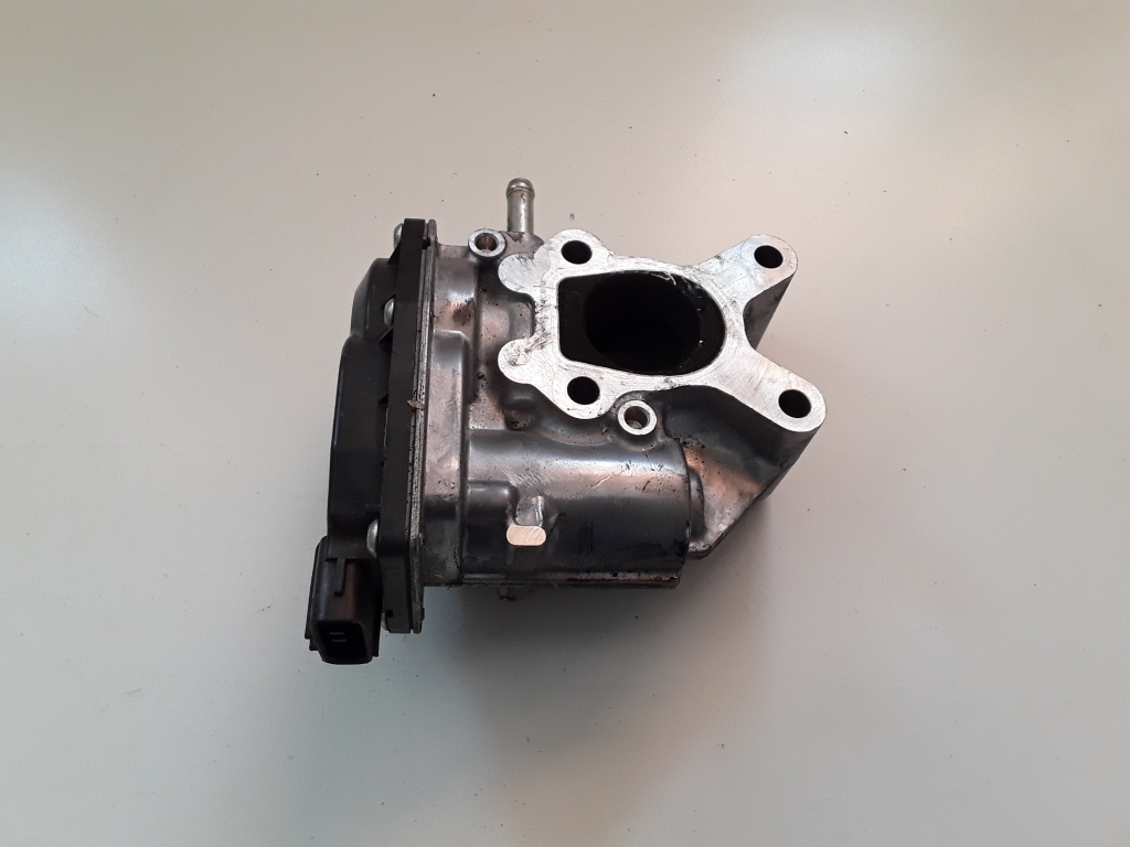 Used Mazda CX5 EGR valve SH0120300