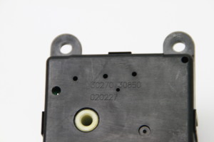NISSAN Primera P12 (2001–2008) Salongi soojenduse klapi mootor 3C27030850 - 2