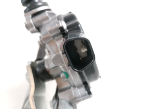  Priekinio stiklo valytuvų mechanizmas ir jo detalės 