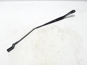  Windshield wiper blade 