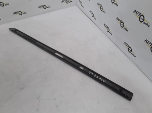 VOLVO V50 (2004–2012) Esiukse liist 08620164 - 2