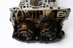  Engine head 