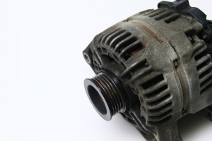 Opel Corsa D (2006–2014) Lichtmaschine 13222930 - 2