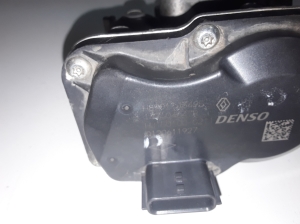  EGR valve 