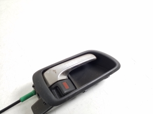 TOYOTA Corola Verso R1 (2004–2009) Front door lock 69030-02161 - 3