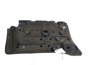TOYOTA Corola Verso R1 (2004–2009) Engine cover 12611-0R040 - 2