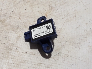 Mercedes Benz E-Class W207 (2009–2017) Airbagsensor A2128205026