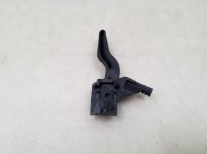 Opel Zafira B (2005–2014) Hood release handle (interior) 218186591 - 2