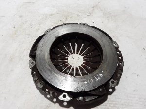 RENAULT Captur (2013–2019) Siduri surveplaat 302103699R - 3