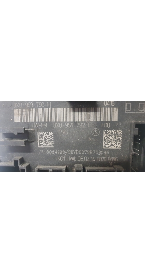 Skoda Superb (2008–2015) Control unit 8X0 959 792 H - 2