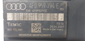 AUDI A6 C6 (2004–2011) Rear side door control unit 4F0 959 794E - 3