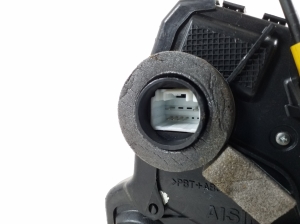 TOYOTA Corola Verso R1 (2004–2009) Front door lock 69040-02152 - 3