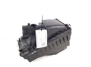 TOYOTA Corola Verso R1 (2004–2009) Luftfiltergehäuse