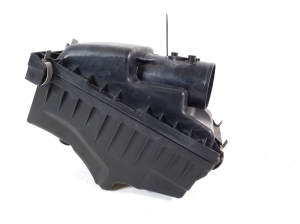 TOYOTA Corola Verso R1 (2004–2009) Luftfiltergehäuse - 3