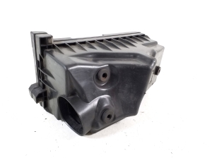 TOYOTA Corola Verso R1 (2004–2009) Air filter housing - 3