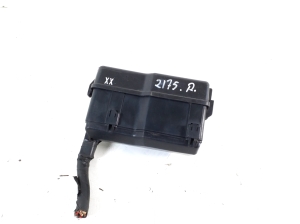  Fuse block holder under the hood 