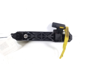 TOYOTA Corola Verso R1 (2004–2009) Rear side door exterior handle and its parts - 3
