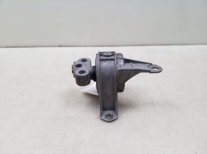 Opel Zafira B (2005–2014) Engine mount 90539246 - 2
