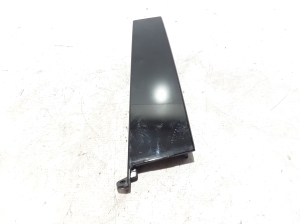   Rear side door outer window molding  - 9825856880 