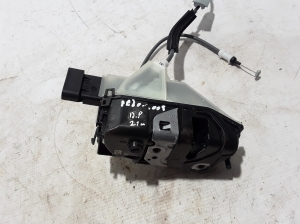 Peugeot 2008 P24 (2019–2026) Front door lock 9830558880 - 3
