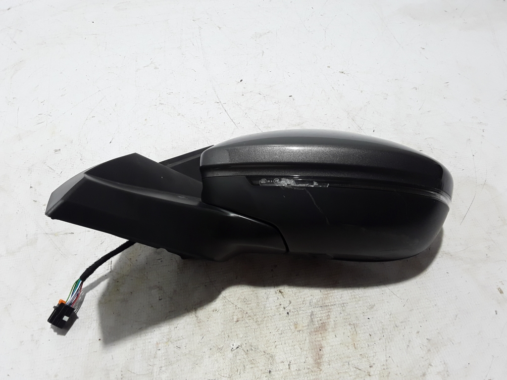 Used Peugeot 2008 Side mirror and its details 98271329XT