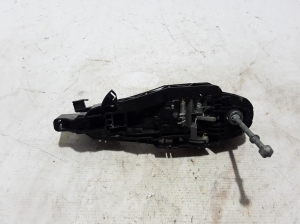 Peugeot 2008 P24 (2019–2026) Front door external opening handle and its details - 3