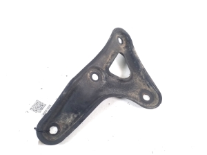 TOYOTA Corola Verso R1 (2004–2009) Esimese alusraami muu osa 52257-02020 - 2