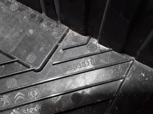 Peugeot 2008 P24 (2019–2026) Battery holder 9823533180 - 3