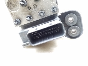 Opel Vectra C (2002–2008) ABS-plokk ja selle osad 09191496 - 2