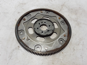  Clutch flywheel 