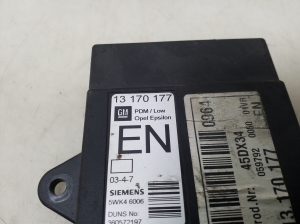 Opel Vectra C (2002–2008) Front door control unit 13170177 - 3