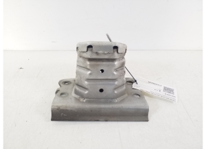 TOYOTA Corola Verso R1 (2004–2009) Front bumper reinforcement damper 57014-0F010 - 3