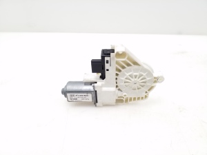 AUDI A6 C6 (2004–2011) Front door window regulator motor 4F0959802D - 2