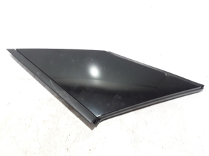   Cita aizmugurējā spārna detaļa  - 9831665180 