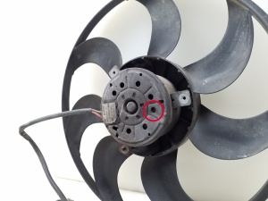 Opel Zafira A (1999–2005) Kühlerlüftermotor 24431828 - 5