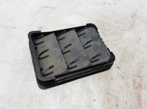 Peugeot 2008 P24 (2019–2026) Rear fender vent grille 9831031680 - 2