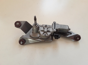   Rear wiper motor 