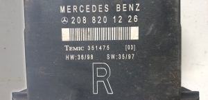 Mercedes Benz E-Class W210 (1995–2002) Control unit 208 820 12 26 - 2
