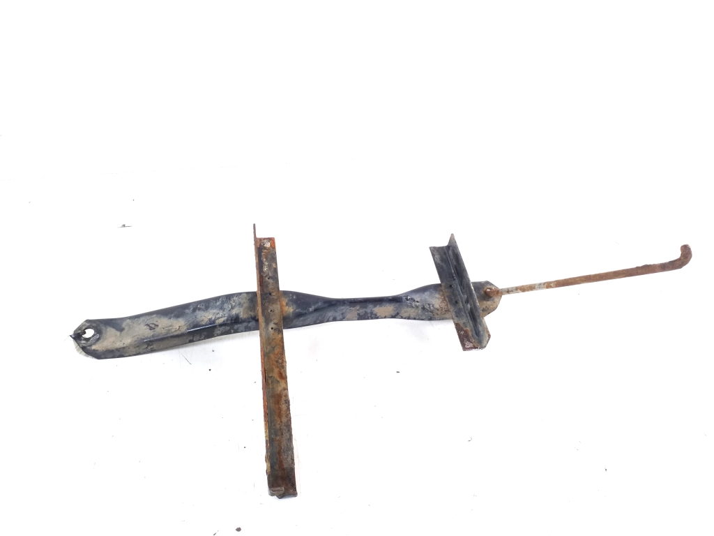 Used TOYOTA Hilux Battery holder 744040K071