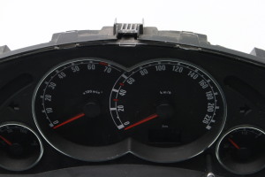 Opel Corsa C (2000–2006) Instrument cluster 88311302 - 3