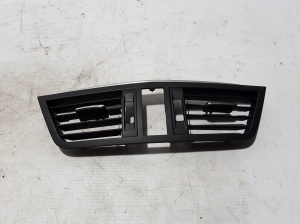 Dashboard air vent grilles - 251922004