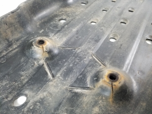 TOYOTA Hilux (2005–2015) Kraftstofftankschutz 77641-0K070 - 2