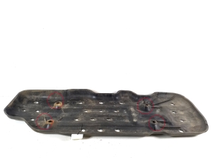 Fuel tank shield - 77641-0K070