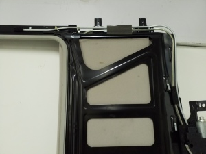  Sunroof frame 