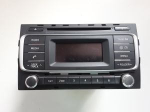   Cassette player 