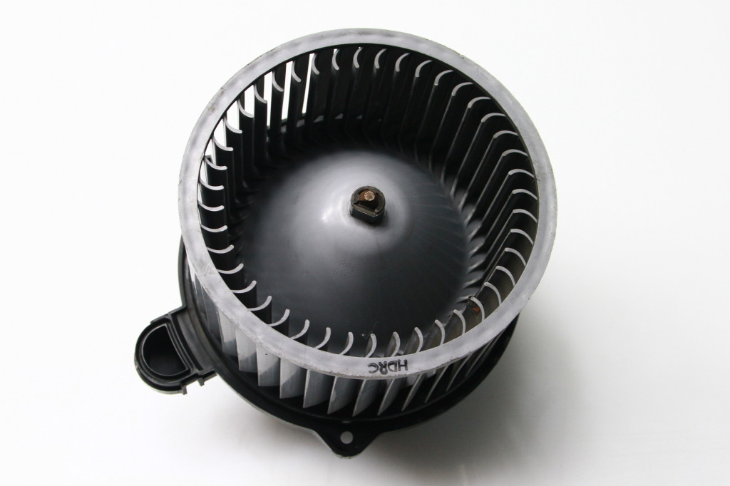 Hyundai i30 (2011–2017) Heater blower motor F00S330054 Hyundai i30 (2011–2017) Heater blower motor F00S330054