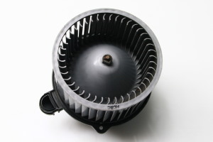 Heizungsgebläsemotor - F00S330054