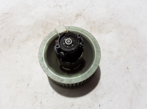  Heater blower motor  - 694040433 