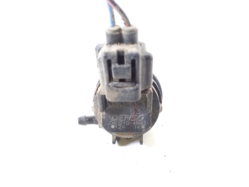Used TOYOTA Hilux Front window washer motor 85330-71010